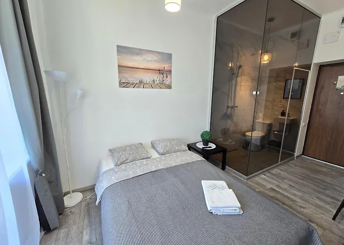 S3 Studio With Balcony